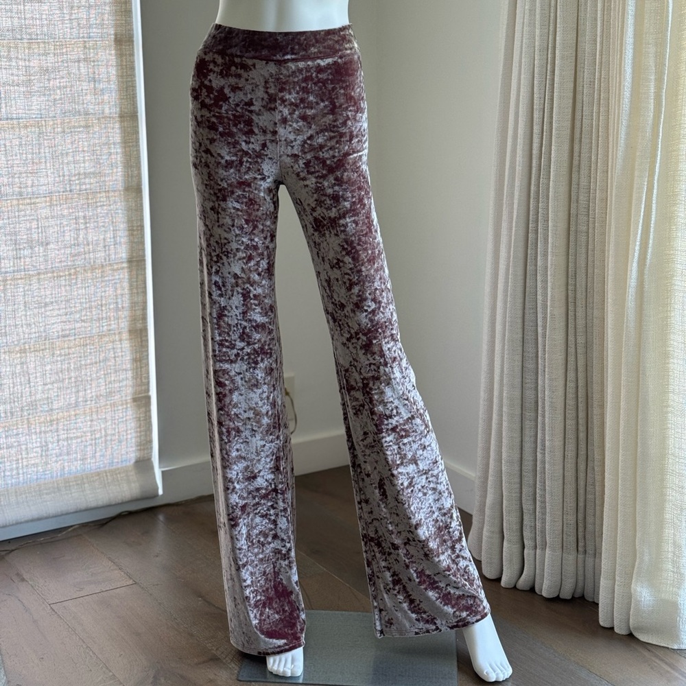 Feel The Piece Pink Crushed Velvet Bell Bottom Pants XS/S